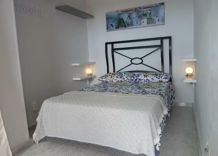 Yksioe, Laehellae Rantaa